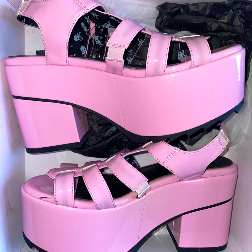 Size 5.5, Never worn